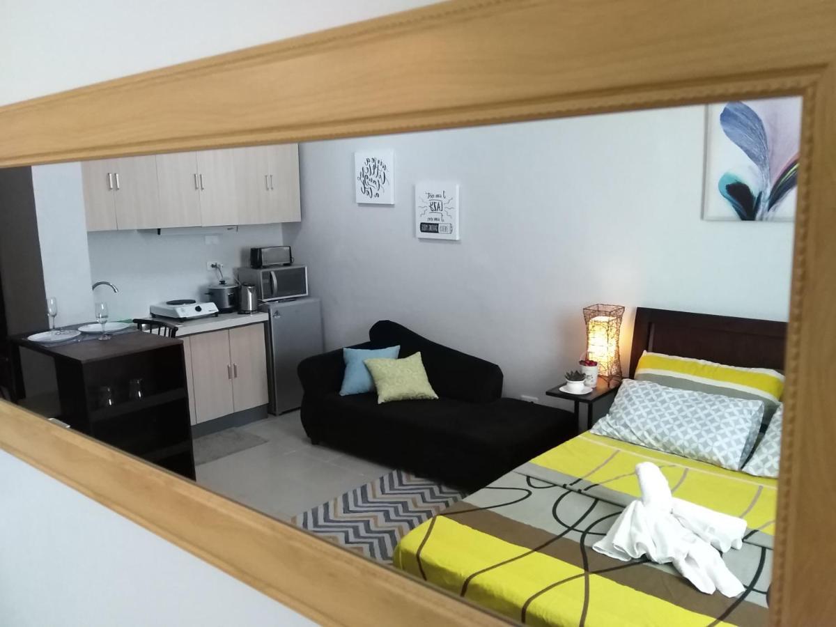 Mak'Z Condo Place マクタン エクステリア 写真